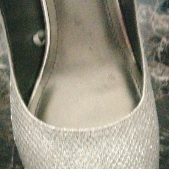 Silver Worthington high heels - Picture 4 of 7